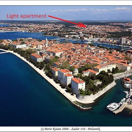 Light - With Air Conditioning 4* Zadar